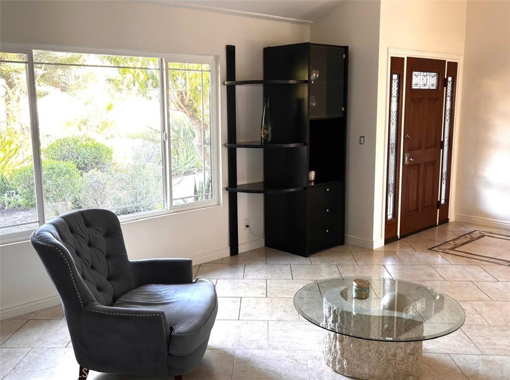 719 Cobb Avenue Placentia, CA 92870 - Photo 5 of 18 a living room with furniture and a window