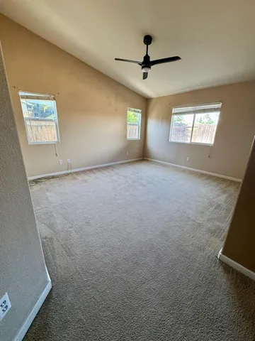 $434,500 | 1384 Almador Terrace, Atwater, CA 95301