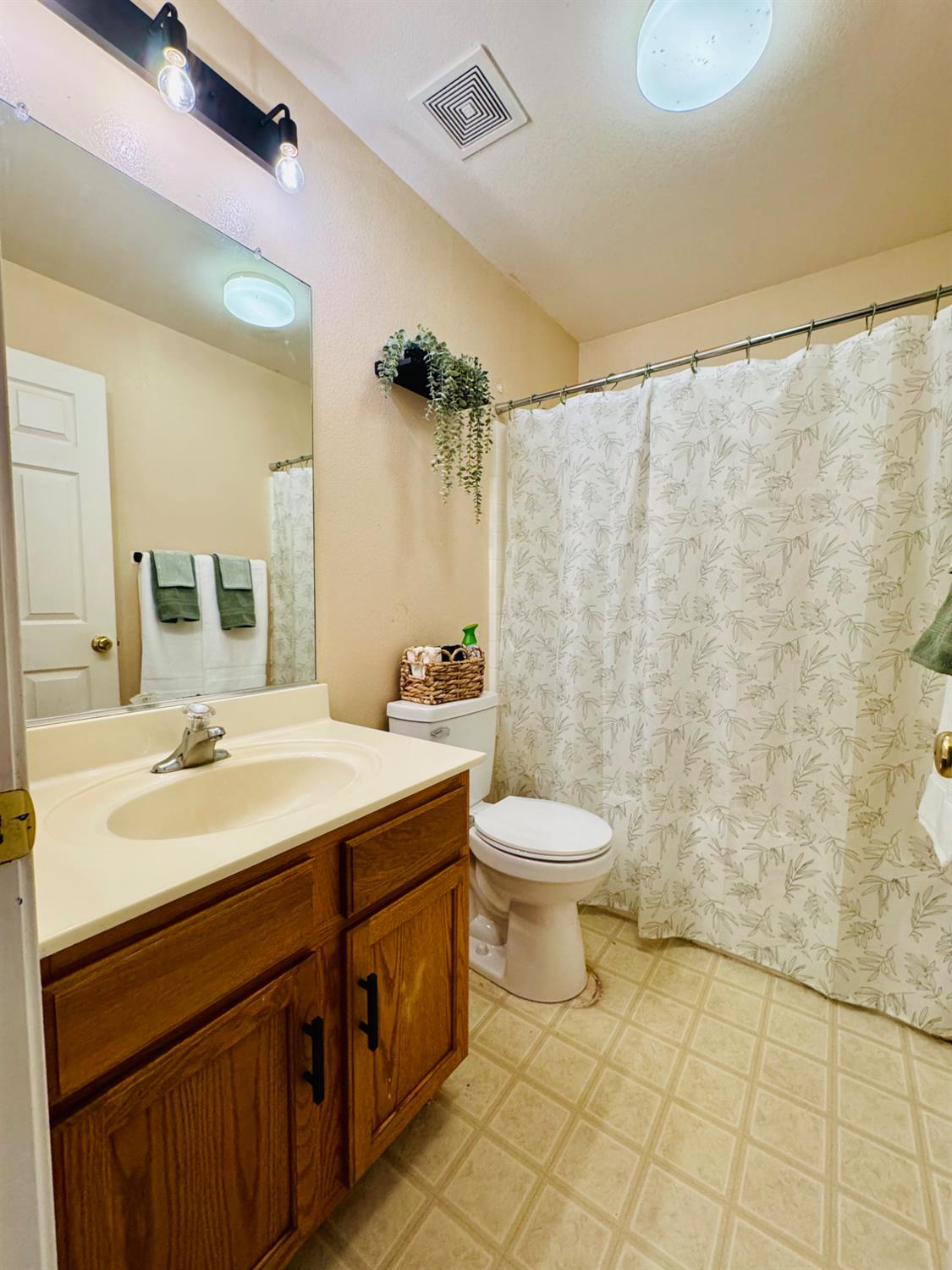 1384 Almador Terrace Atwater, CA 95301 - Photo 25 of 29