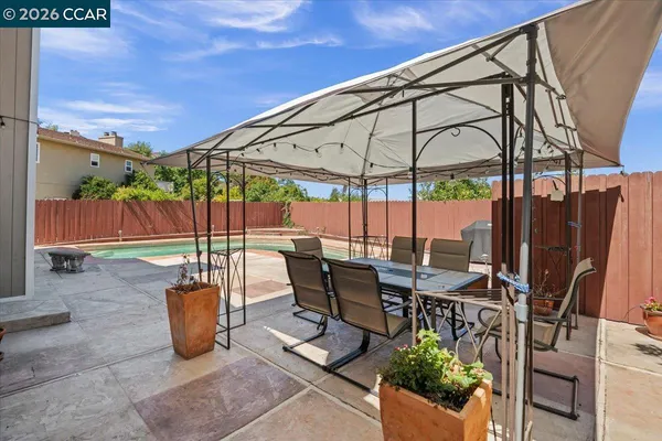 a view of outdoor space yard and patio