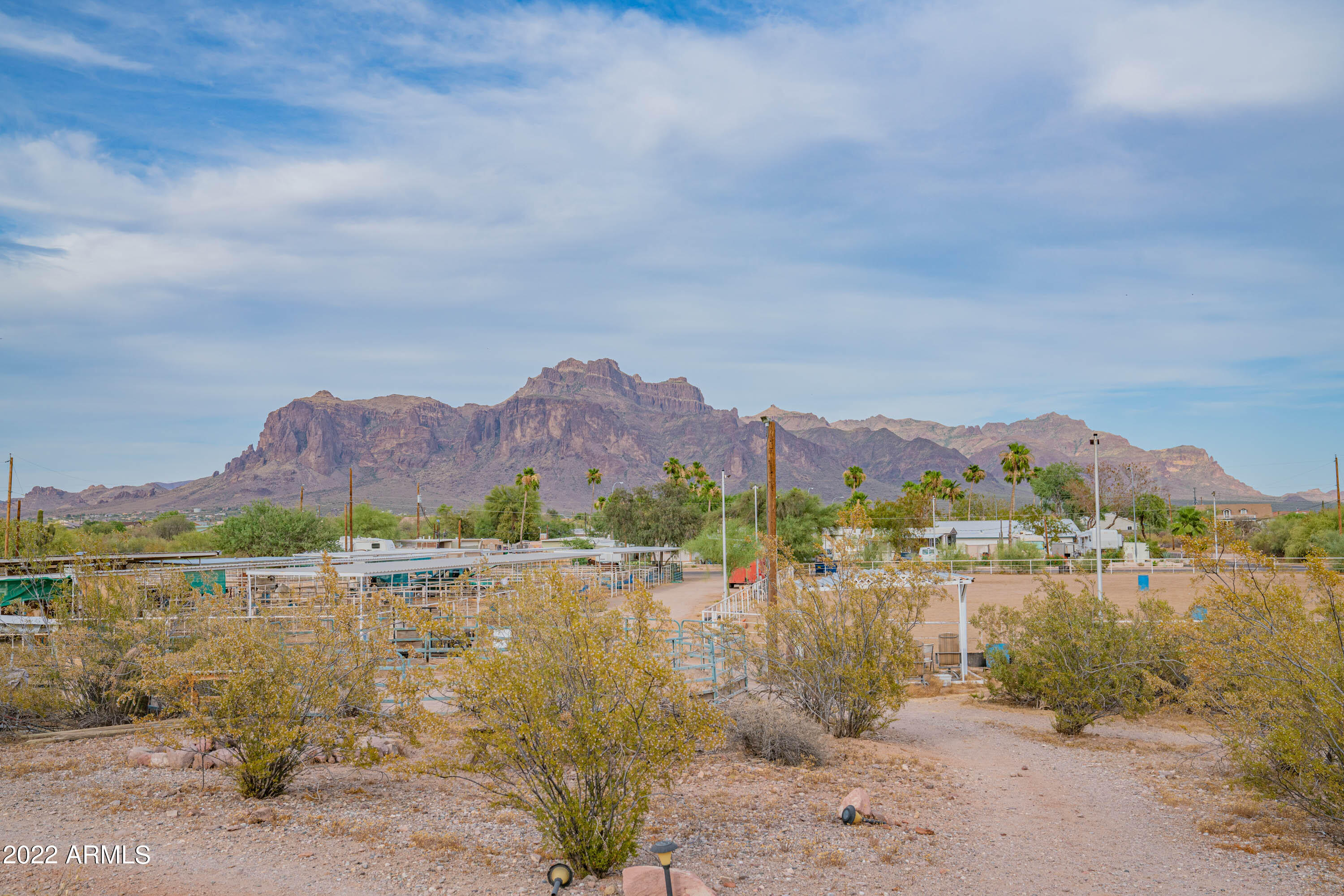 1276 North Wickiup Road Apache Junction, AZ 85119 - Photo 9 of 19 nwr-4