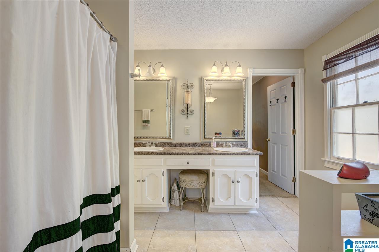 106 Green Wing Circle Pelham, AL 35124 - Photo 21 of 46