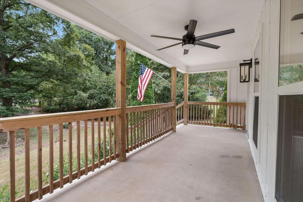 1306 Oakview Street Jasper, AL 35504 - Photo 3 of 22 Gallery Image 3