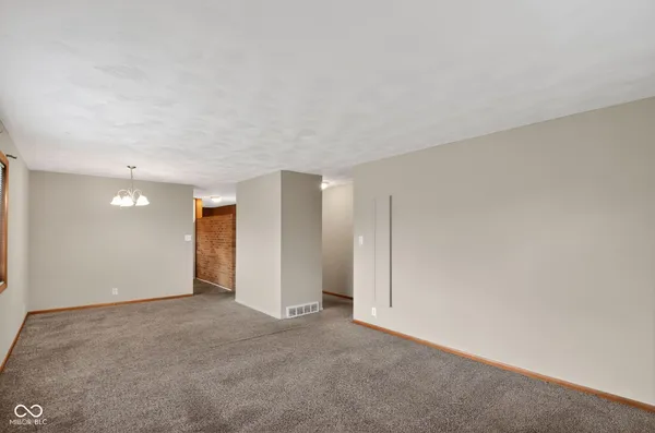 $204,900 | 5941 Winston Drive, Indianapolis, IN 46226