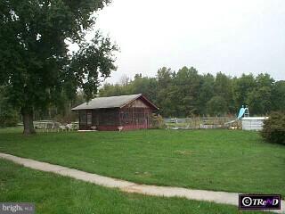377 Walnut Street Road Salem, NJ 08079 - Photo 3 of 6