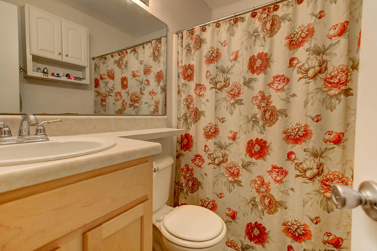 21 Rivers Point Row, Unit 14A Charleston, SC 29412 - Photo 22 of 24 21 Rivers Point Row 14A (20)