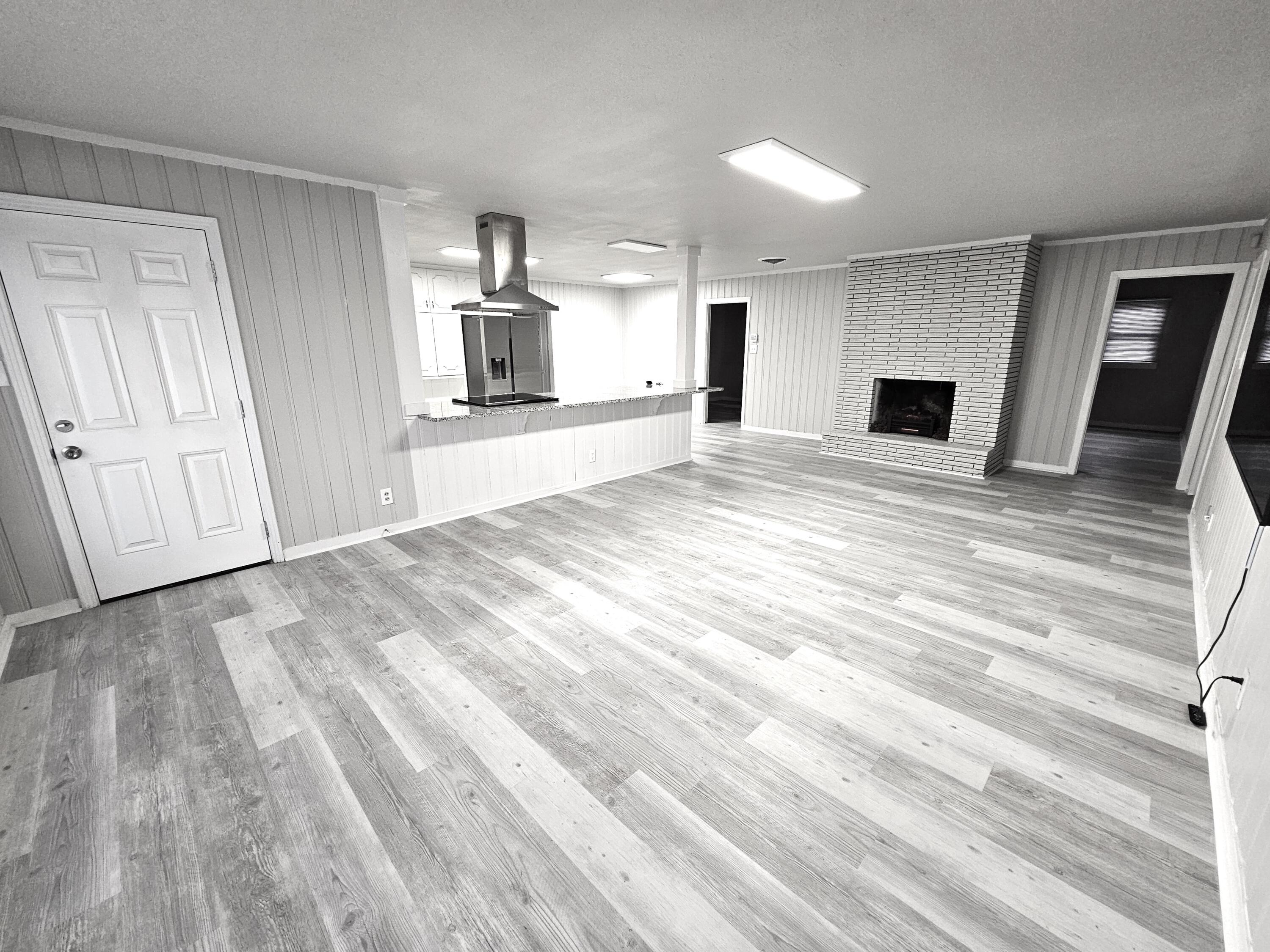 3203 43rd Street Lubbock, TX 79413 - Photo 10 of 28 6Kitchen and dinning-