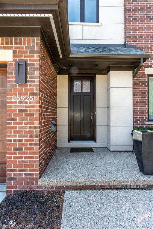 25925 York Road Royal Oak, MI 48067 - Photo 4 of 88