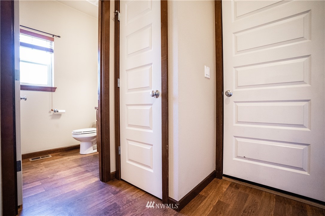 628 I Street Southwest Tumwater, WA 98512 - Photo 22 of 40