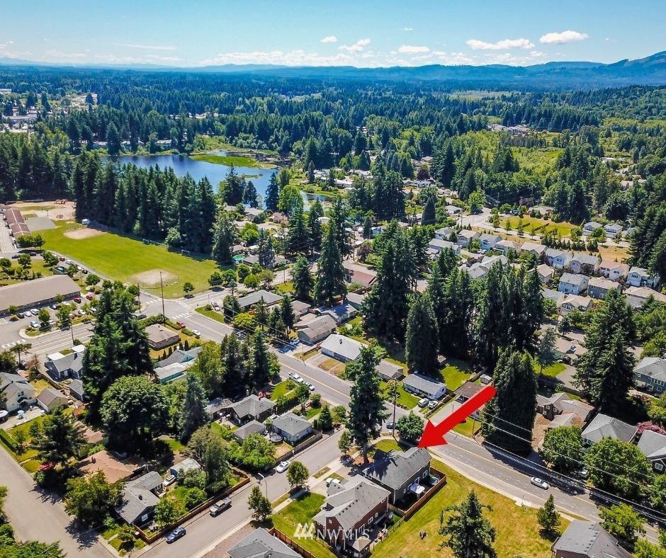 628 I Street Southwest Tumwater, WA 98512 - Photo 6 of 40