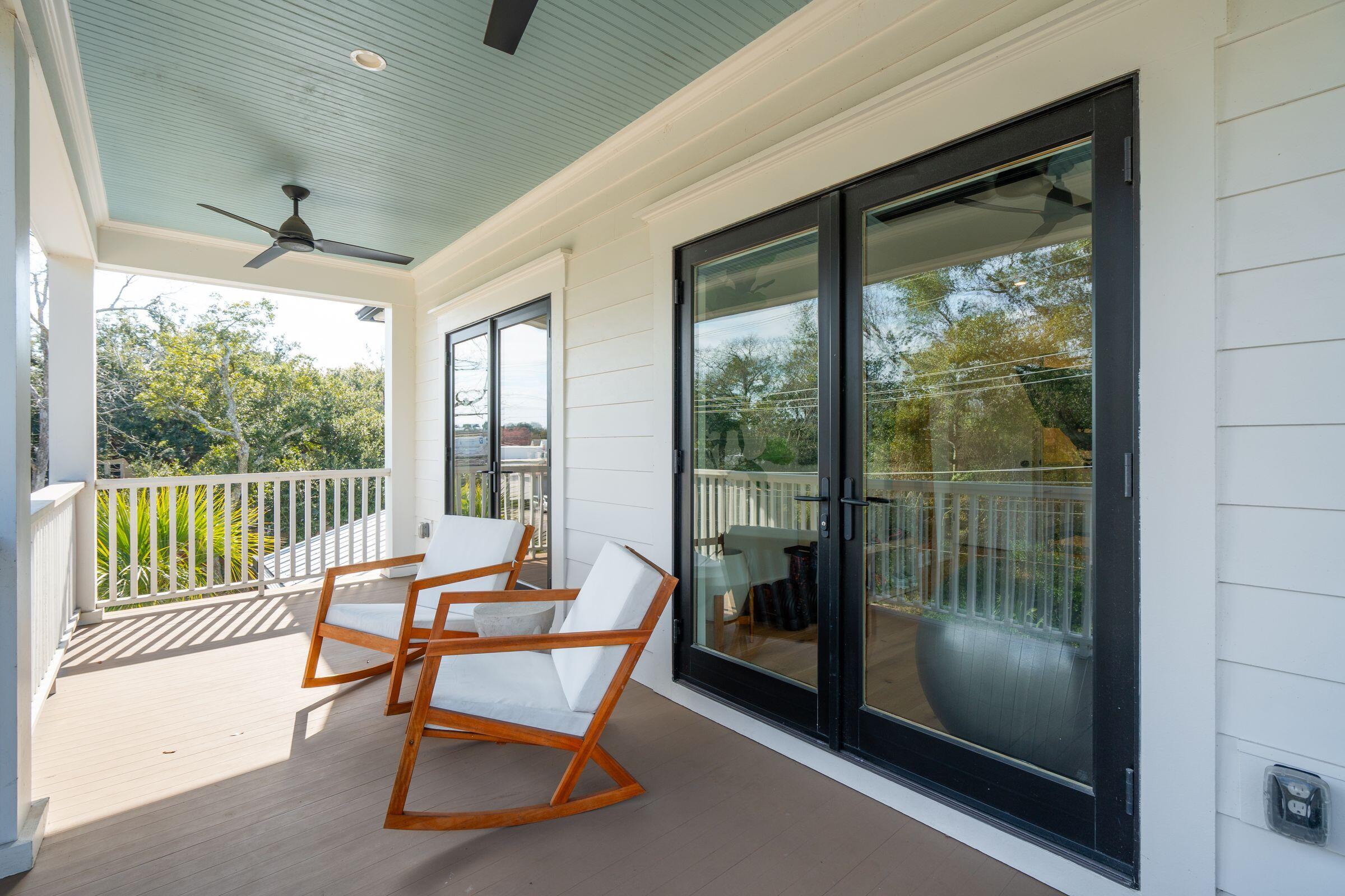 121 Simmons Street Mount Pleasant, SC 29464 - Photo 49 of 65 121SimmonsSt-KeenEyeMarketing-051