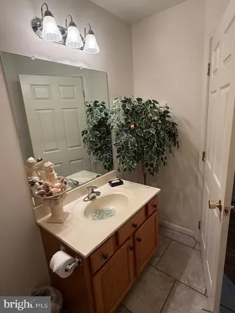 $329,000 | 14040 Sweet Vale Drive, Hagerstown, MD 21742