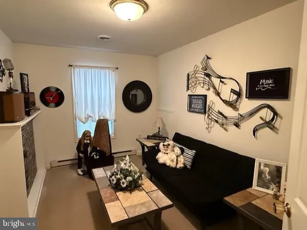 $329,000 | 14040 Sweet Vale Drive, Hagerstown, MD 21742