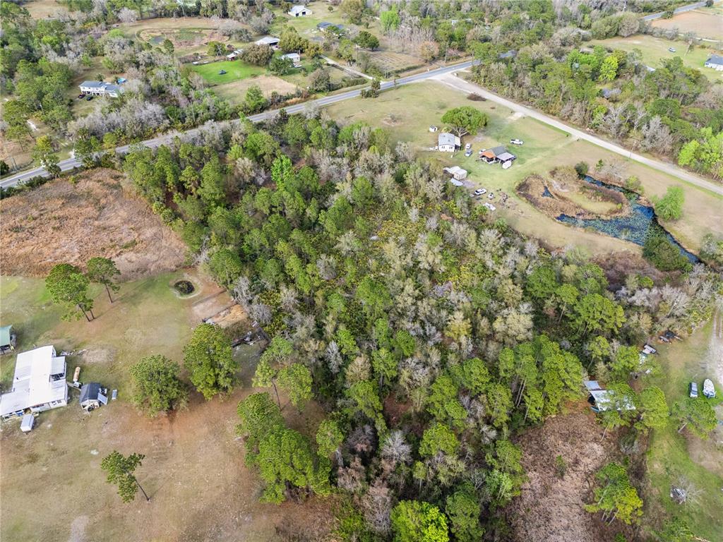 541 East Osceola Road Geneva, FL 32732 - Photo 15 of 31