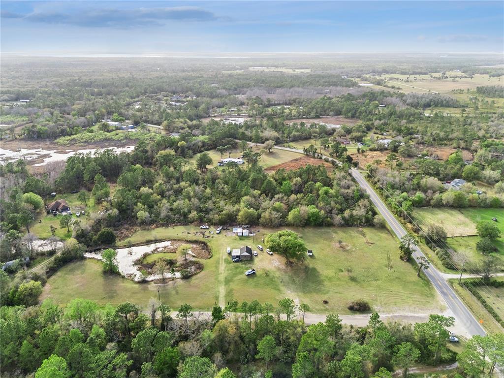 541 East Osceola Road Geneva, FL 32732 - Photo 21 of 31