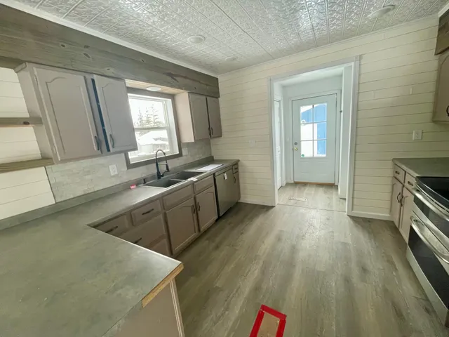 $178,000 | 423 12th Street North, Breckenridge, MN 56520