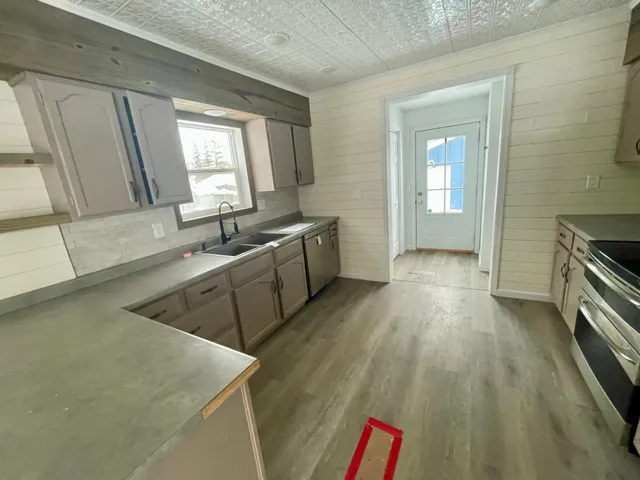 $178,000 | 423 12th Street North, Breckenridge, MN 56520