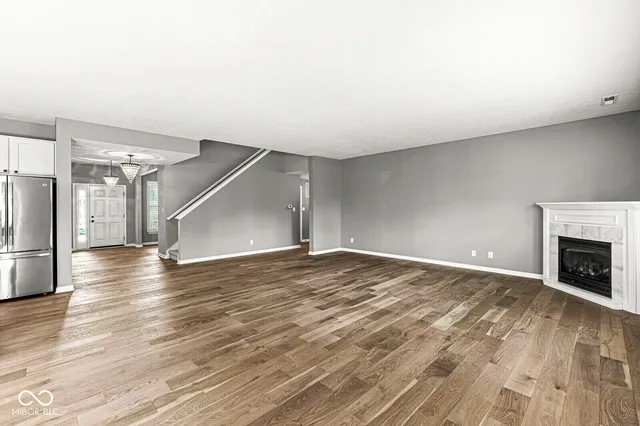 $539,900 | 11864 Avedon Drive, Zionsville, IN 46077