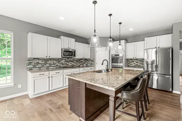 $539,900 | 11864 Avedon Drive, Zionsville, IN 46077