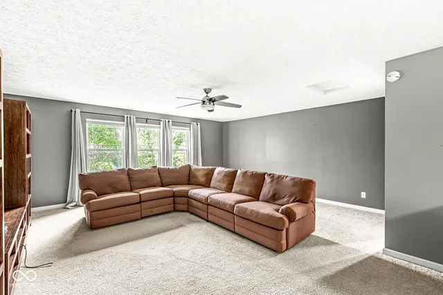 $539,900 | 11864 Avedon Drive, Zionsville, IN 46077