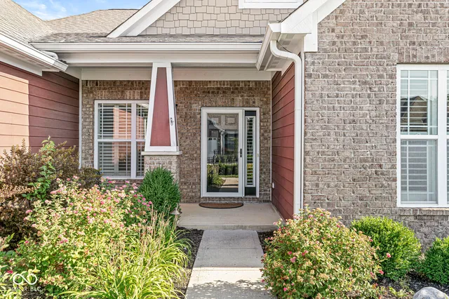 $539,900 | 11864 Avedon Drive, Zionsville, IN 46077