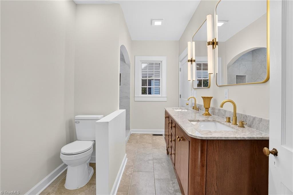 405 Spring Street Thomasville, NC 27360 - Photo 19 of 46