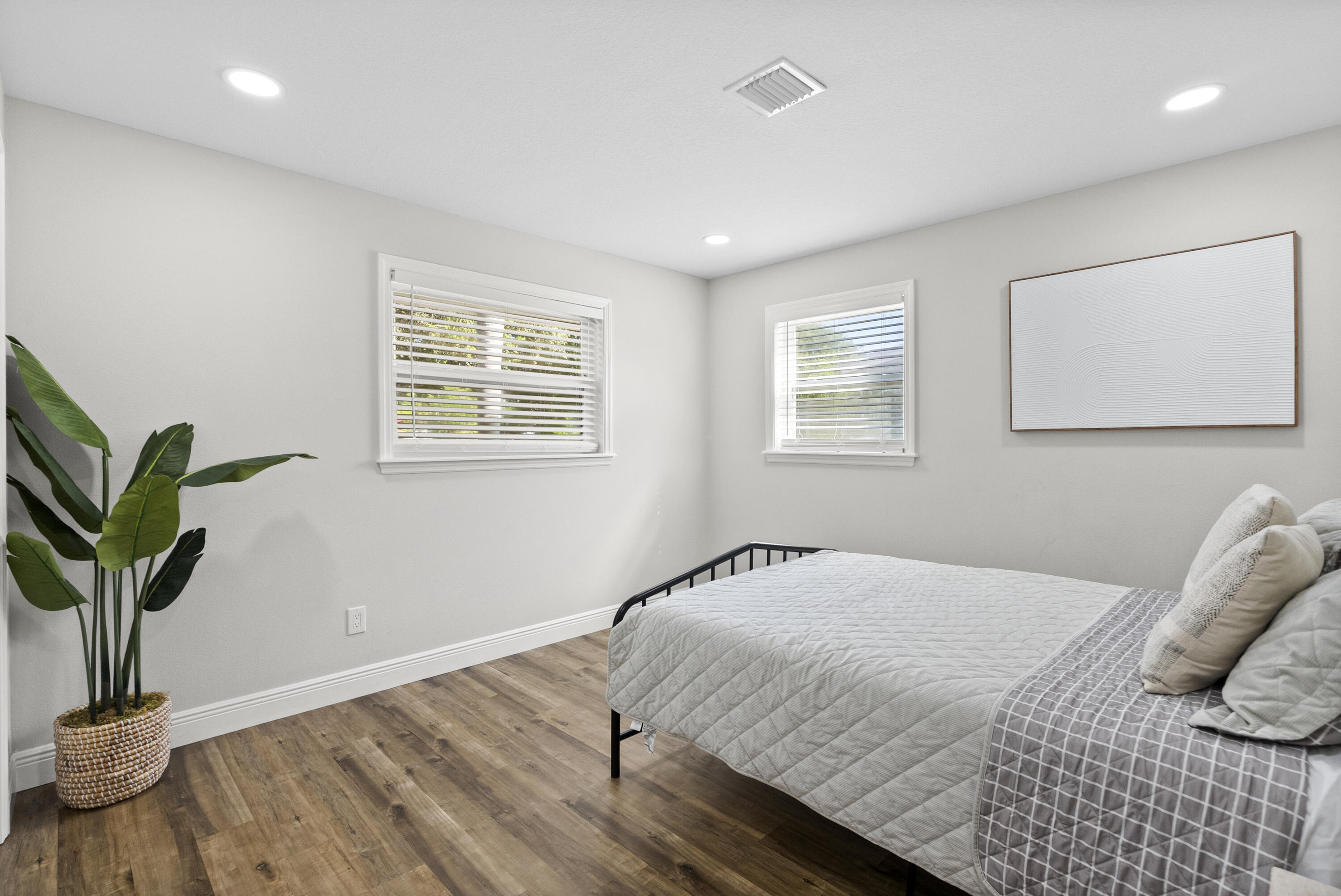 2446 Southwest Hideaway Lane Stuart, FL 34994 - Photo 13 of 28 DSC05021