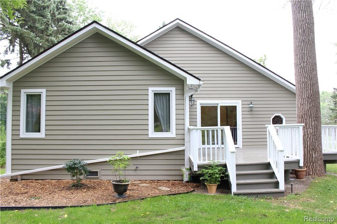 2724 Hickory Lawn Road Rochester, MI 48307 - Photo 22 of 30 22.JPG
