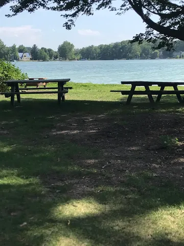 $169,000 | 3145 East 695 North, Howe, IN 46746