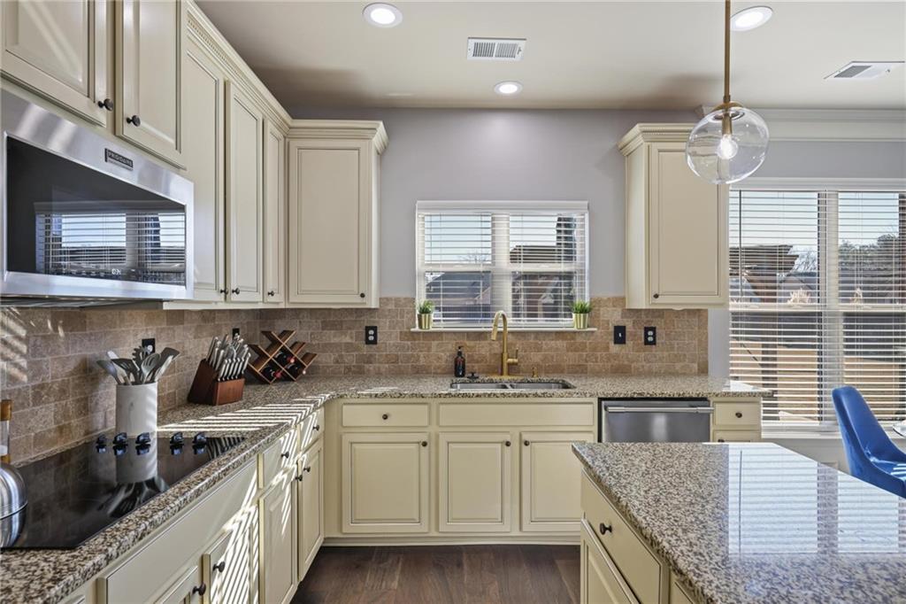 2860 Valaise Path Stonecrest, GA 30038 - Photo 15 of 49