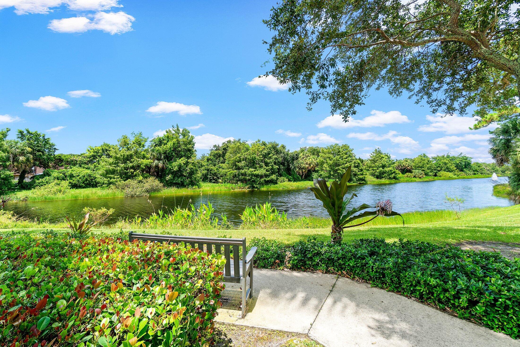 4821 Pointe Midtown Road Palm Beach Gardens, FL 33418 - Photo 31 of 34 Community Path