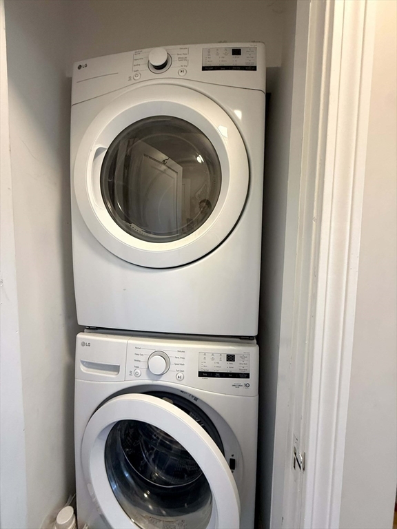 82 Elmer Road, Unit 1 Boston, MA 02124 - Photo 32 of 36