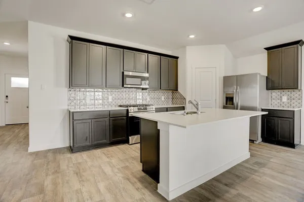 $2,175 | 7902 Marconi Corsco Drive, Richmond, TX 77406