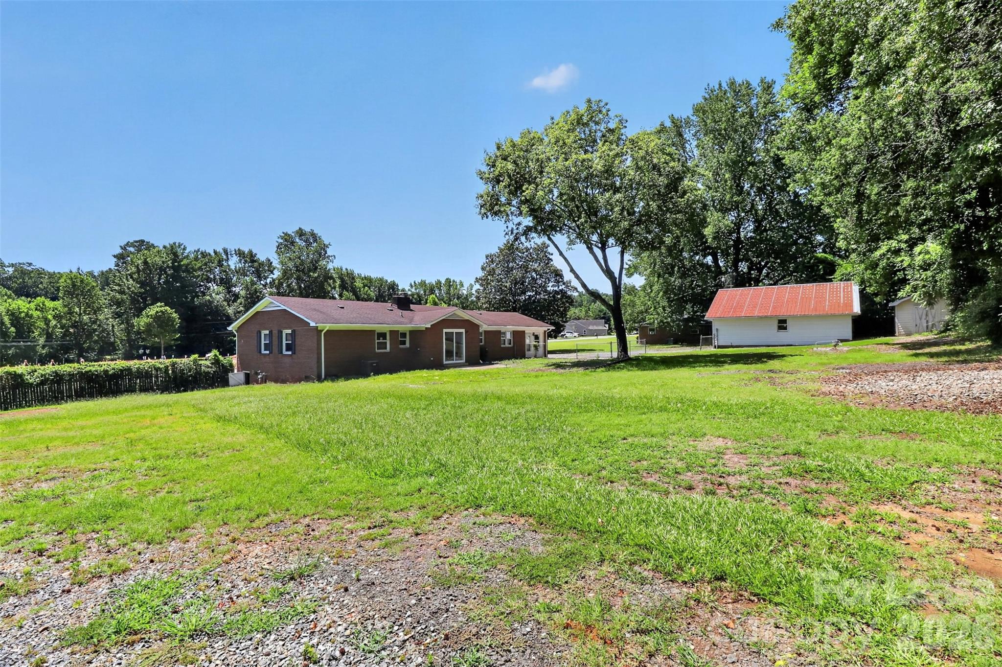 6901 Ridge Lane Road Charlotte, NC 28262 - Photo 37 of 40