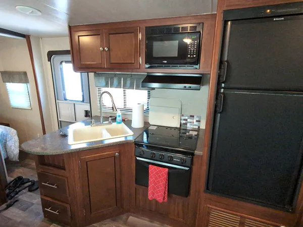 $90,000 | 119 Tully Road, Wilmington, IL 60481