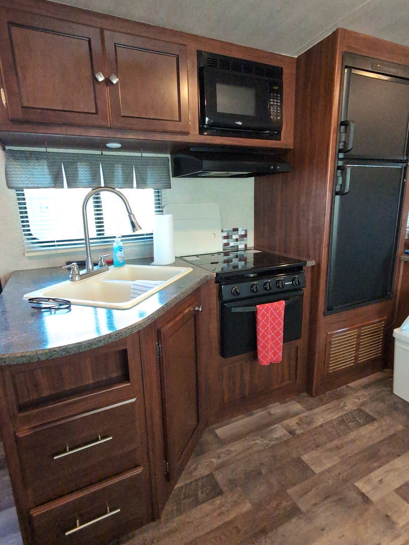 119 Tully Road Wilmington, IL 60481 - Photo 6 of 33