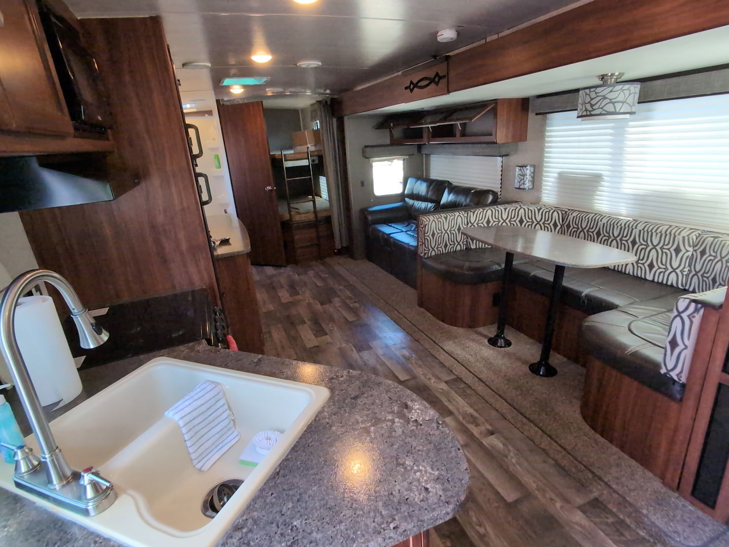 119 Tully Road Wilmington, IL 60481 - Photo 9 of 33