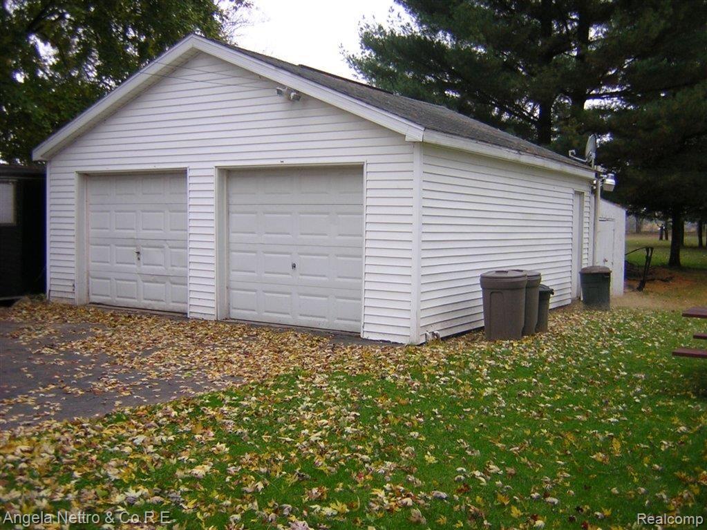 14299 Tuttle Hill Road Milan, MI 48160 - Photo 6 of 21 GARAGE HAS 220 ELECTRIC