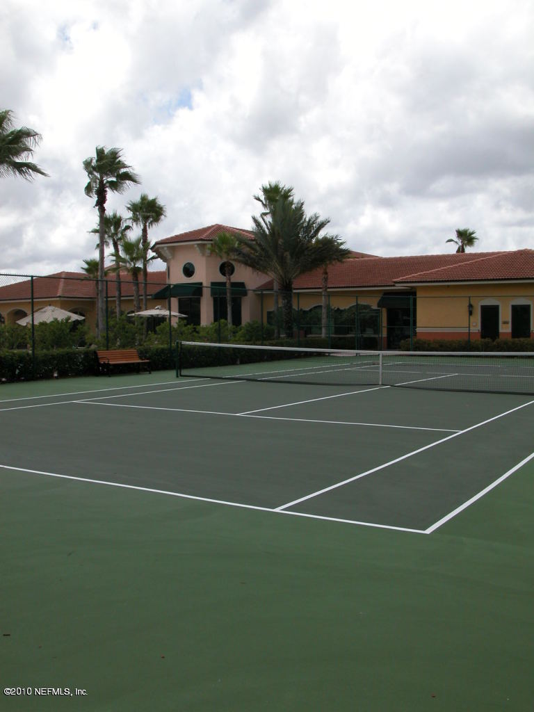 9745 Touchton Road, Unit 1926 Jacksonville, FL 32246 - Photo 6 of 6 Tennis courts
