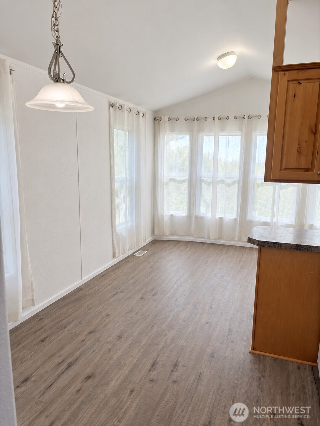 9 Blackler Road Oroville, WA 98844 - Photo 5 of 35 Gallery Image 5