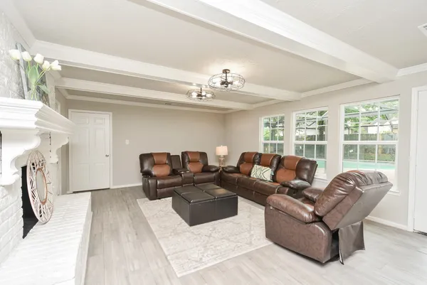 $339,786 | 1723 Big Horn Drive, Houston, TX 77090