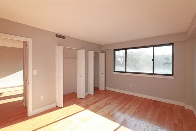 $4,400 | 1850 Beacon Street, Unit 304, Brookline, MA 02445