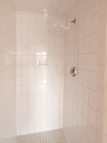 $4,400 | 1850 Beacon Street, Unit 304, Brookline, MA 02445