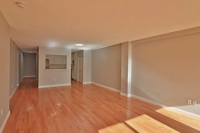 $4,400 | 1850 Beacon Street, Unit 304, Brookline, MA 02445