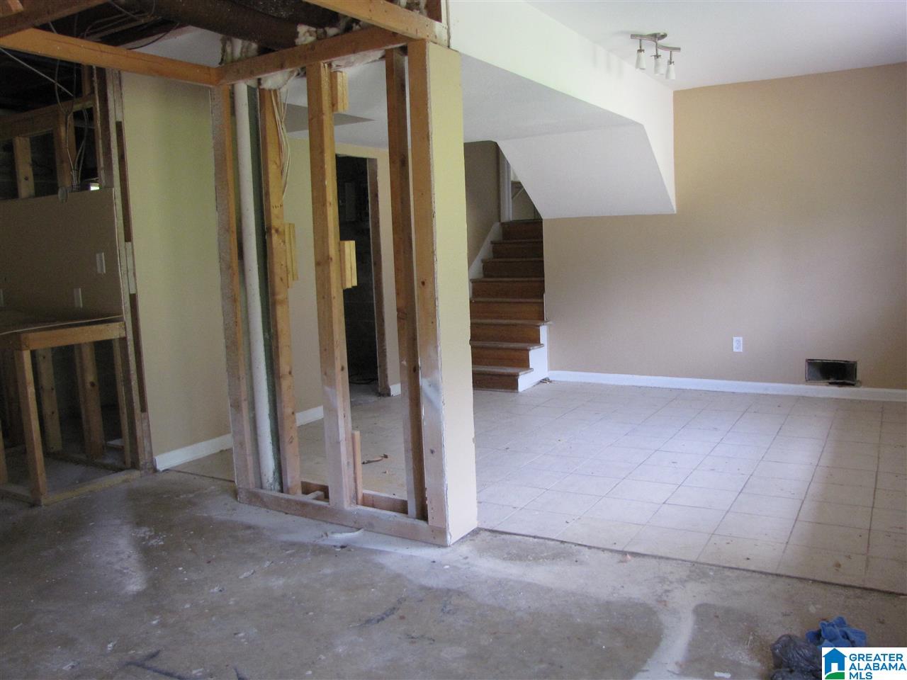 916 Windover Road Birmingham, AL 35215 - Photo 12 of 13