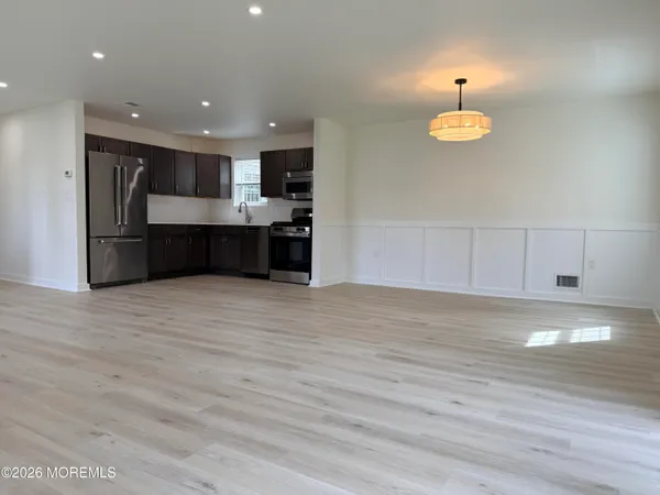 $3,200 | 15 Lindsey Circle, Unit 15, Old Bridge, NJ 08857