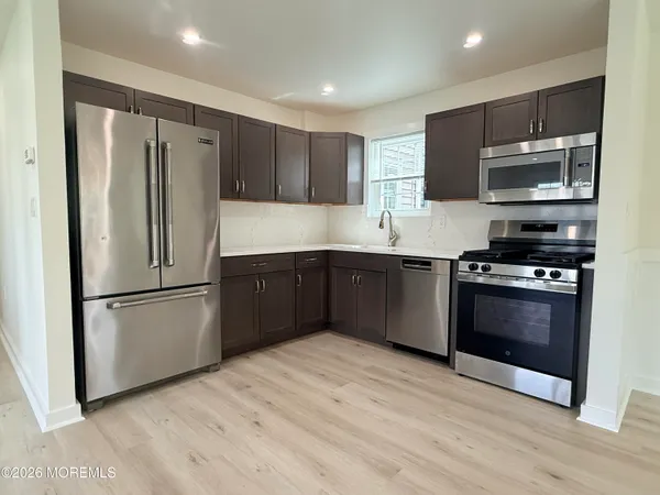 $3,200 | 15 Lindsey Circle, Unit 15, Old Bridge, NJ 08857