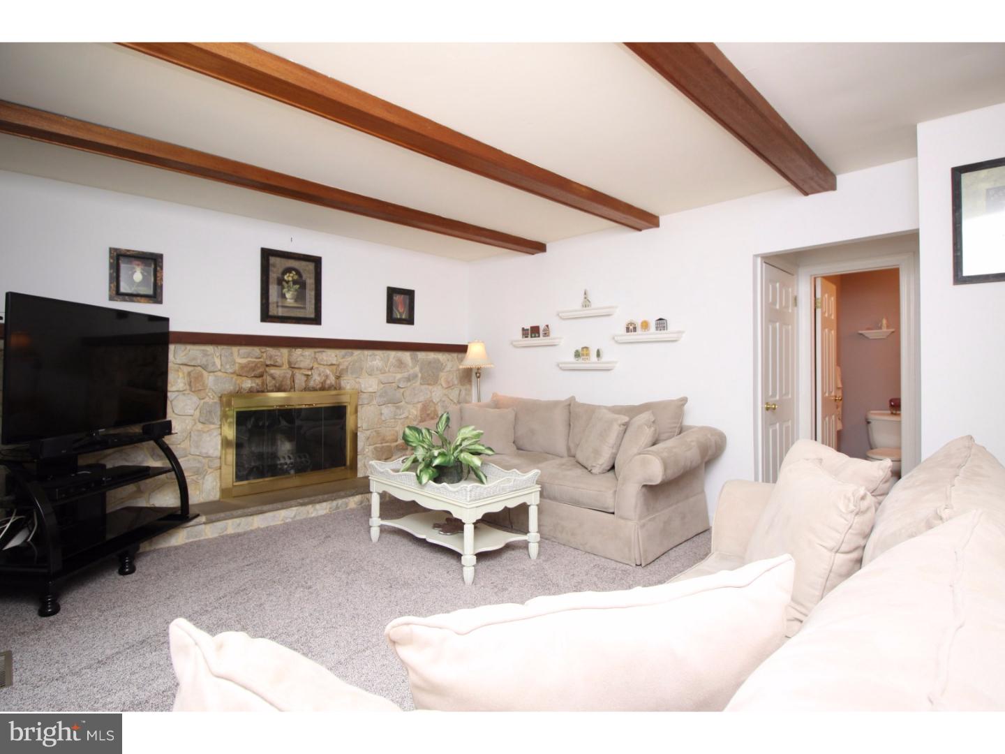 110 Saddle Ridge Road Voorhees, NJ 08043 - Photo 13 of 25 Family Room