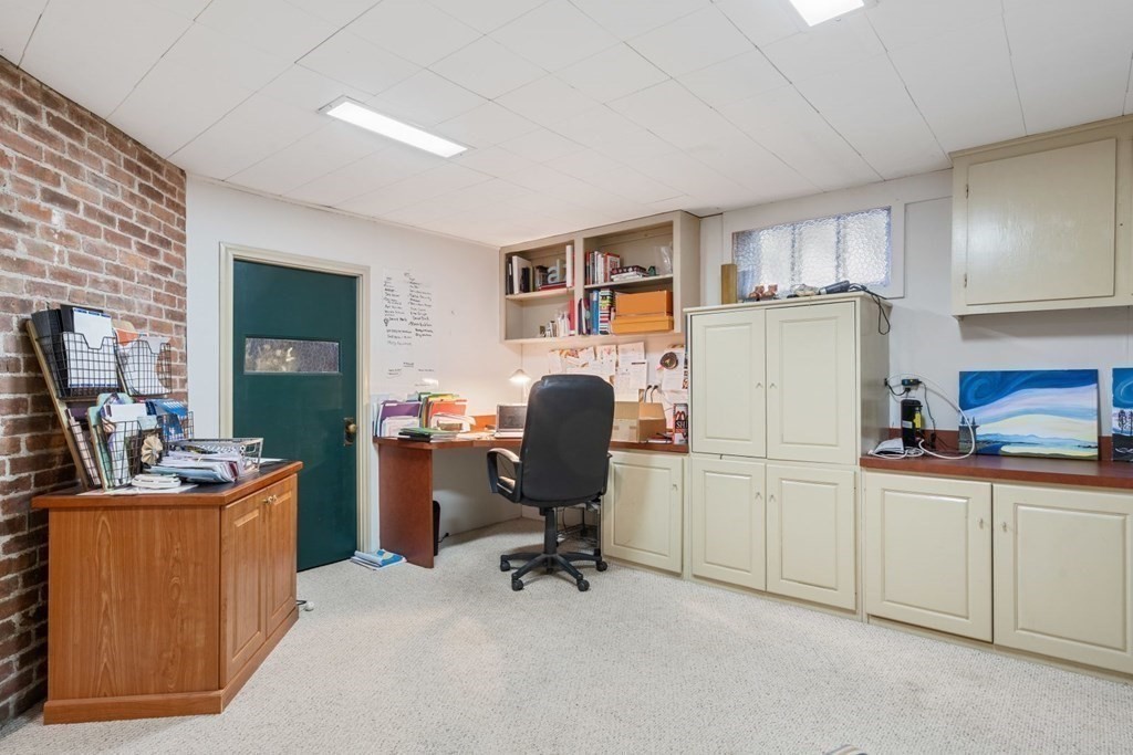 11 Pleasant Street Needham, MA 02492 - Photo 18 of 23 Gallery Image 18