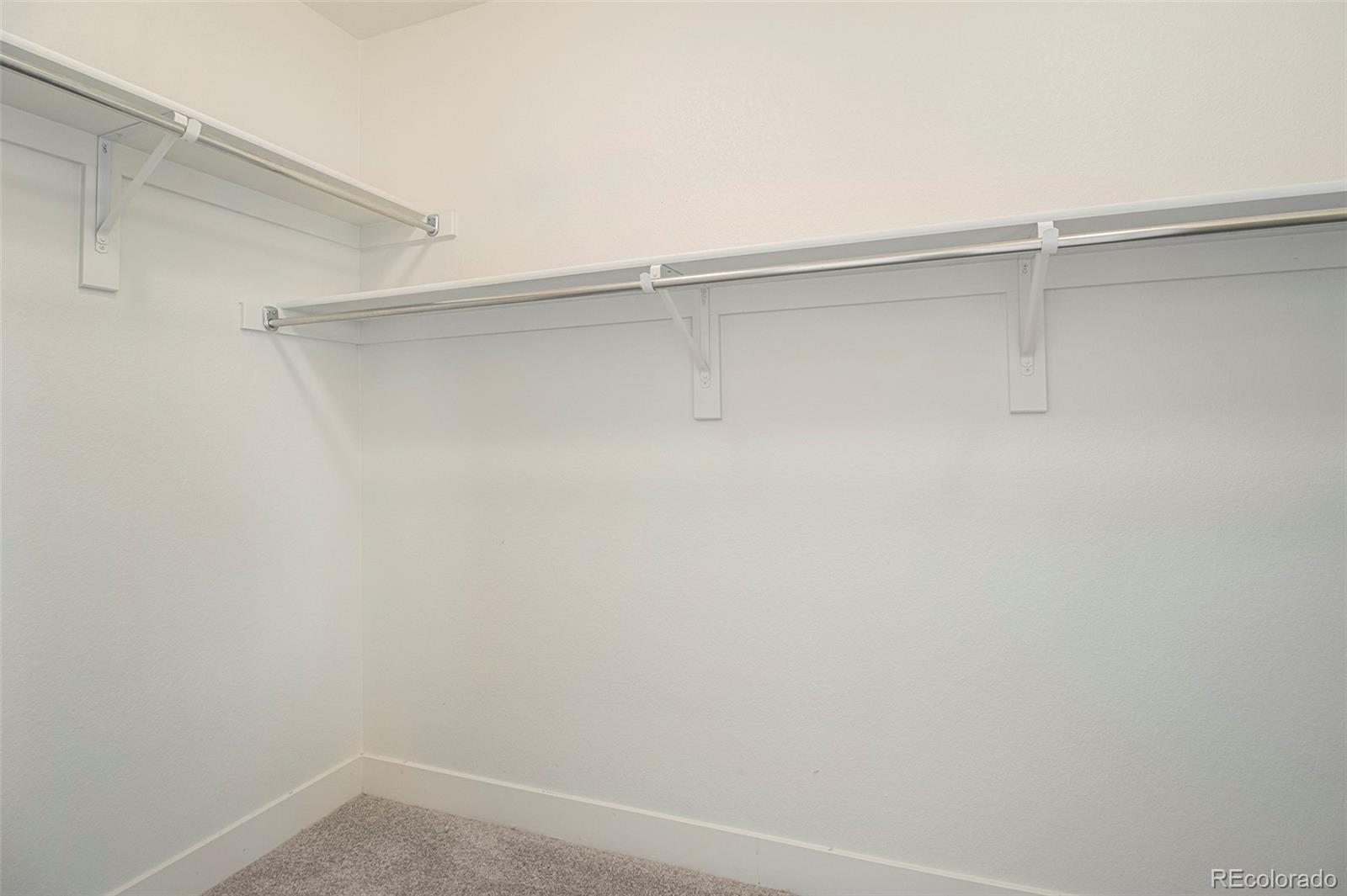 16057 Warner Drive Denver, CO 80239 - Photo 11 of 20